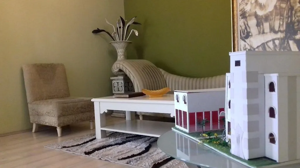 טיראנה Theranda Boutique Hotel