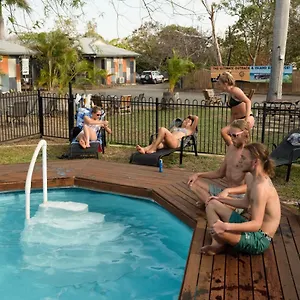 Backpackers , Rockhampton Australia